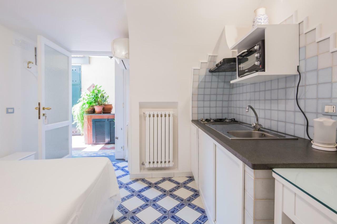 Villa Elisa Holiday Home Сорренто Екстер'єр фото